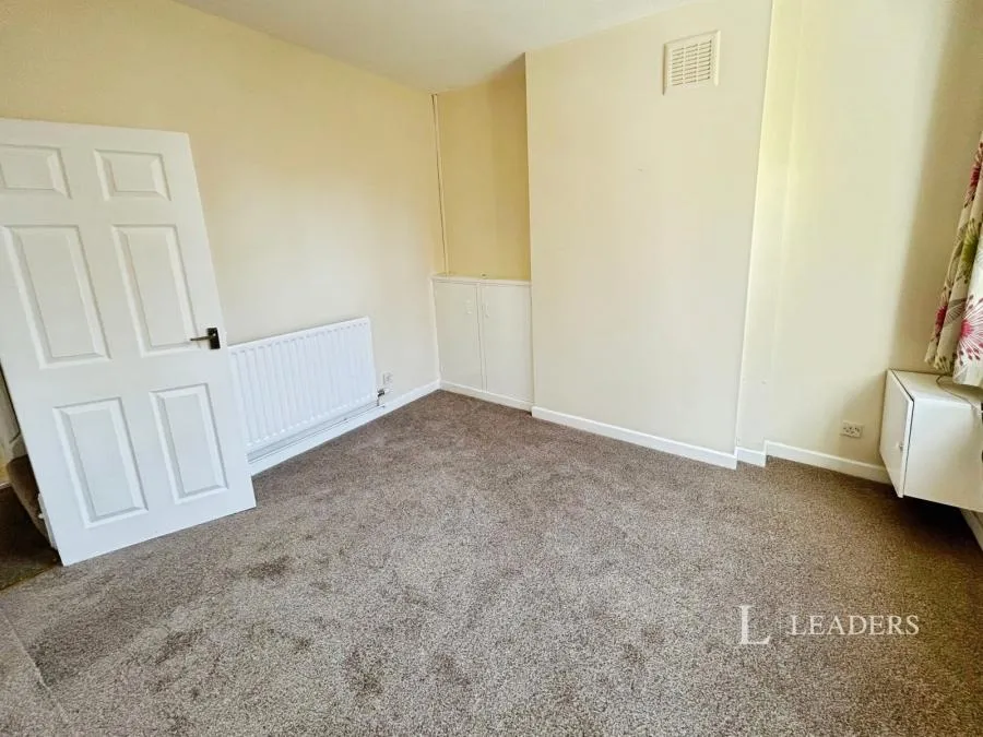 Gladstone Street, Peterborough, PE1, photo 5