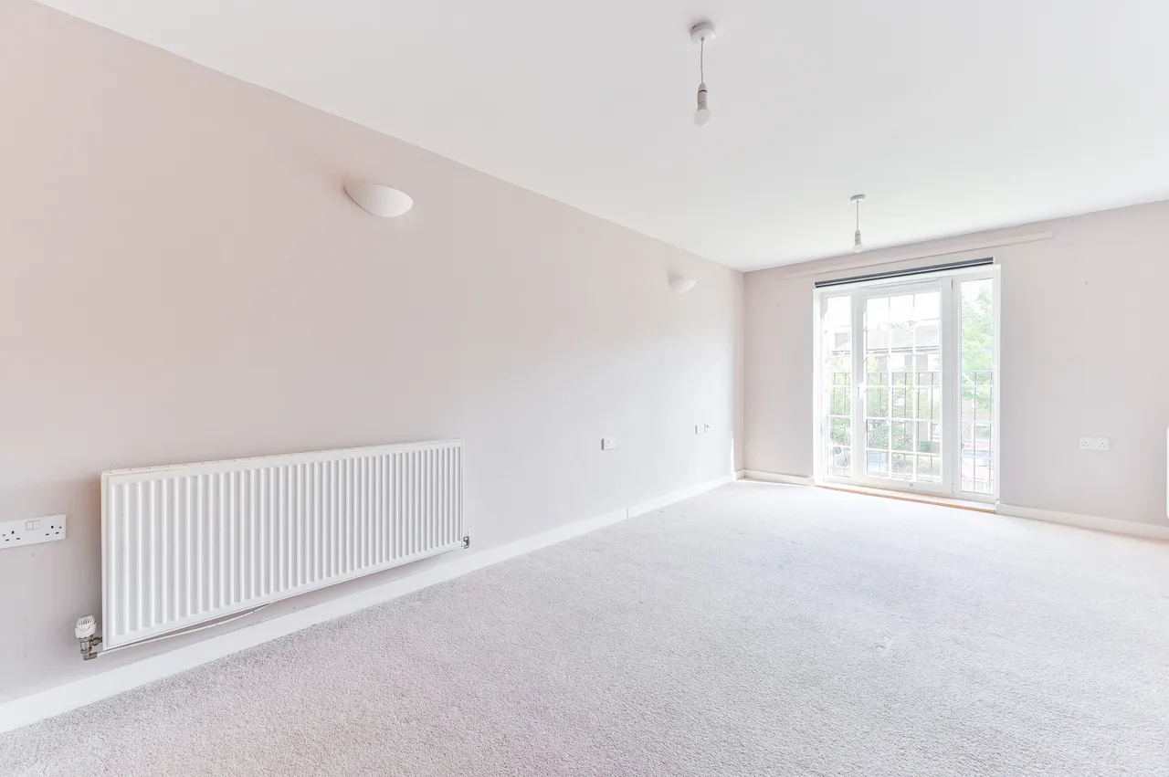 Flat 35, Angel Court, 111 Addiscombe Road, Croydon, photo 2