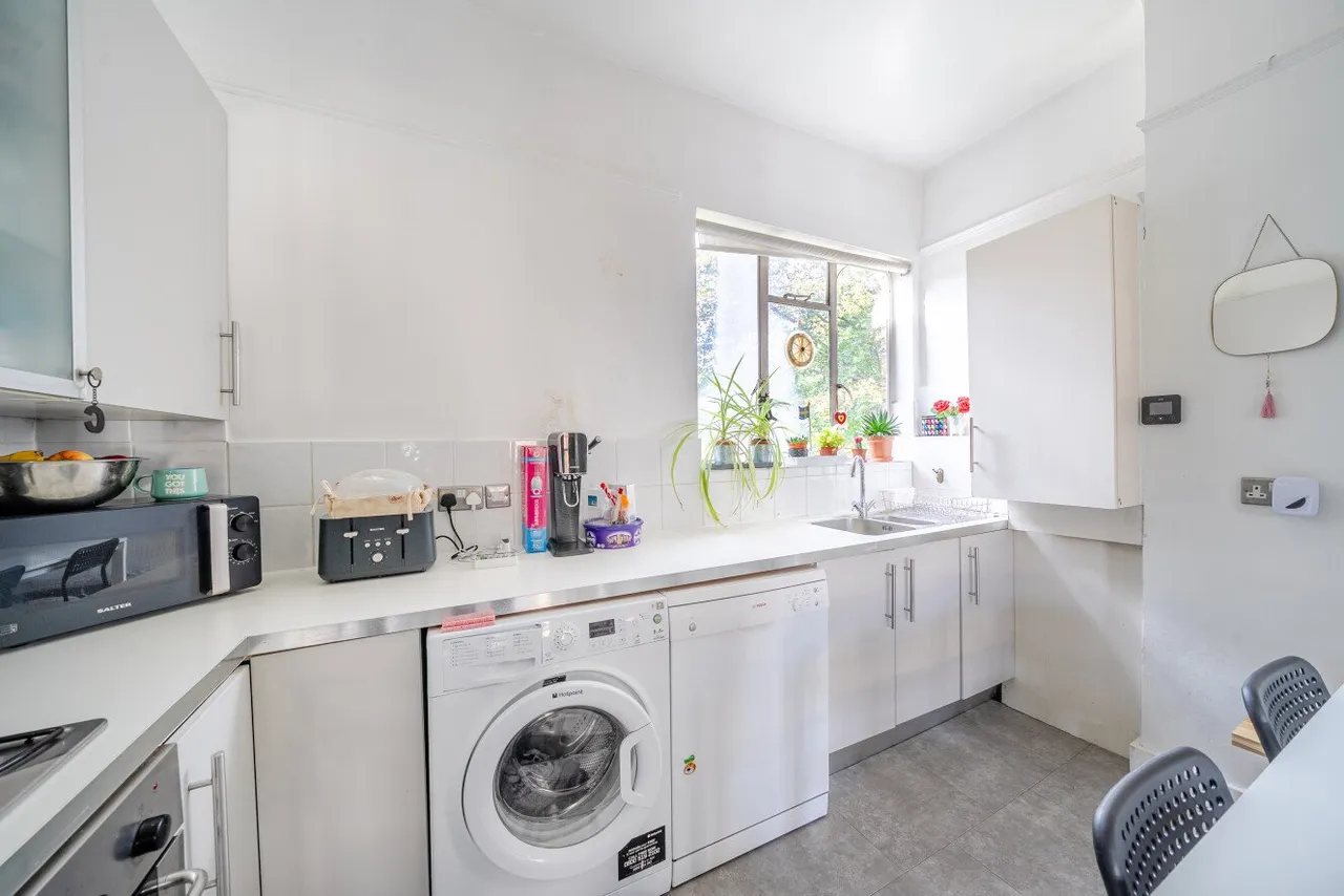 Melbourne Grove, London, SE22, photo 3