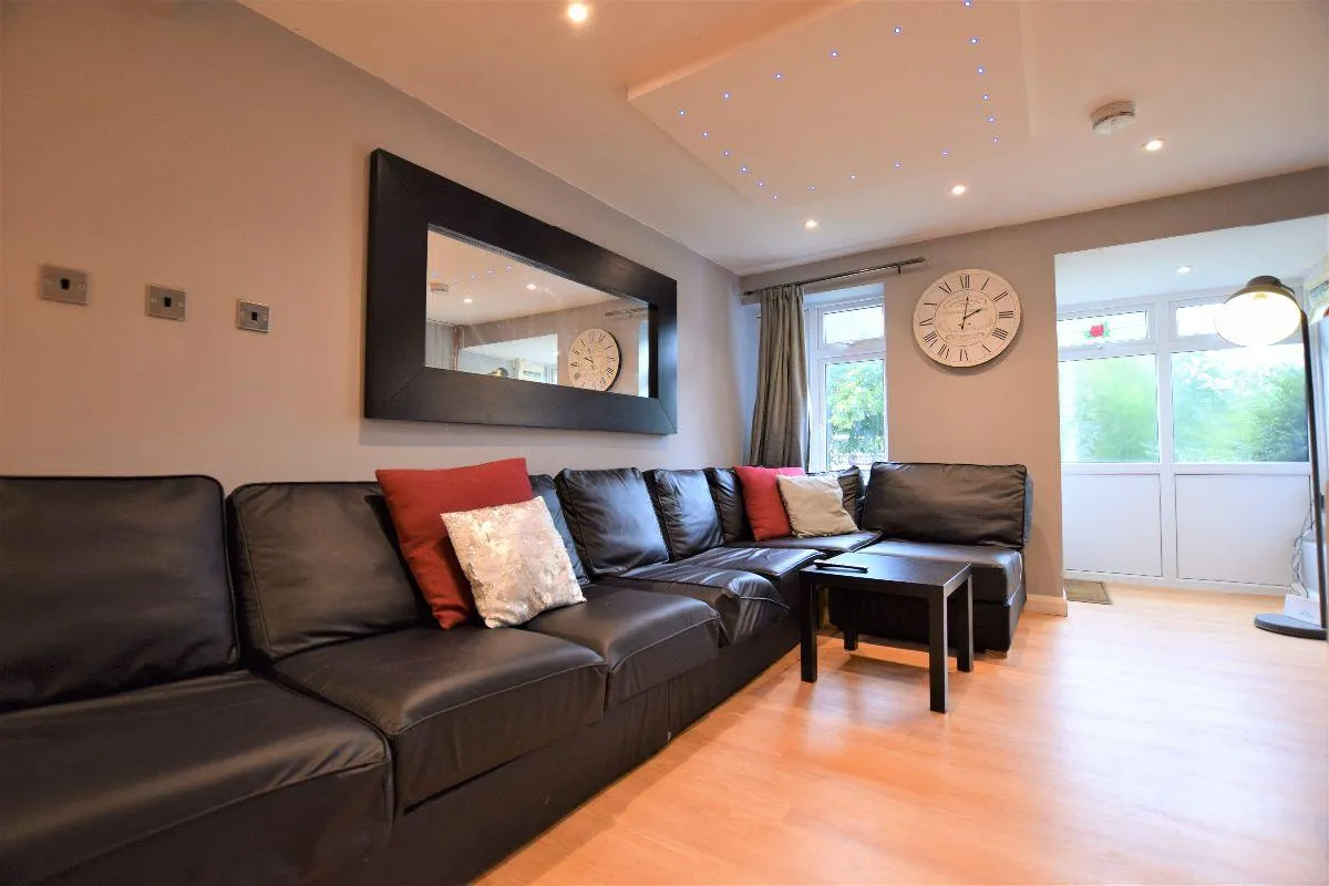 Tenterden Drive, Canterbury, CT2, photo 15