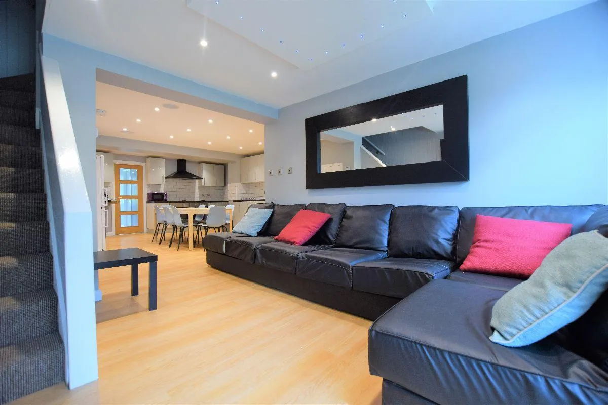 Tenterden Drive, Canterbury, CT2, photo 16