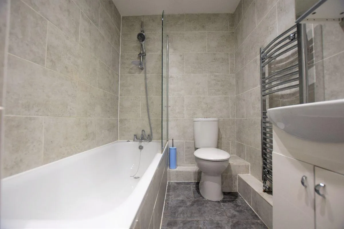 Tenterden Drive, Canterbury, CT2, photo 9