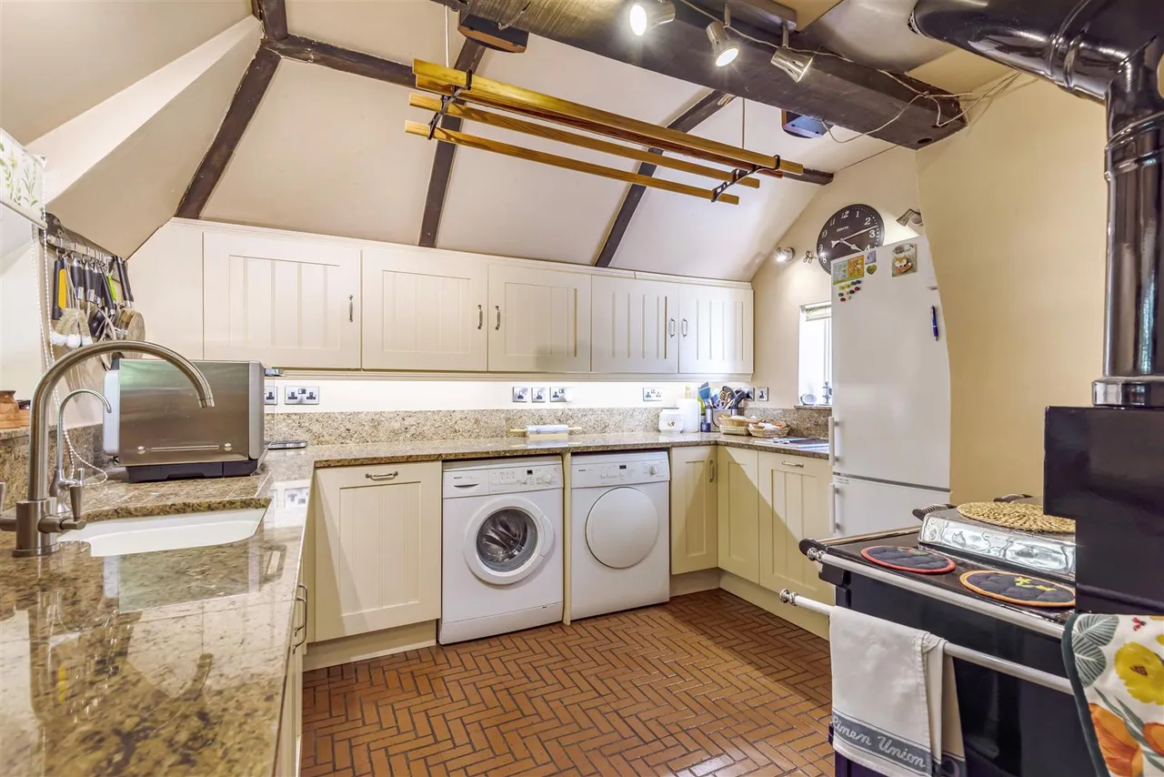 Dibles Road, Warsash, photo 13