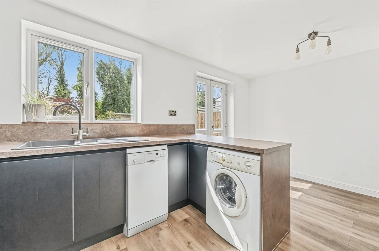 Prospect Road, Longwood, HD3, photo 6