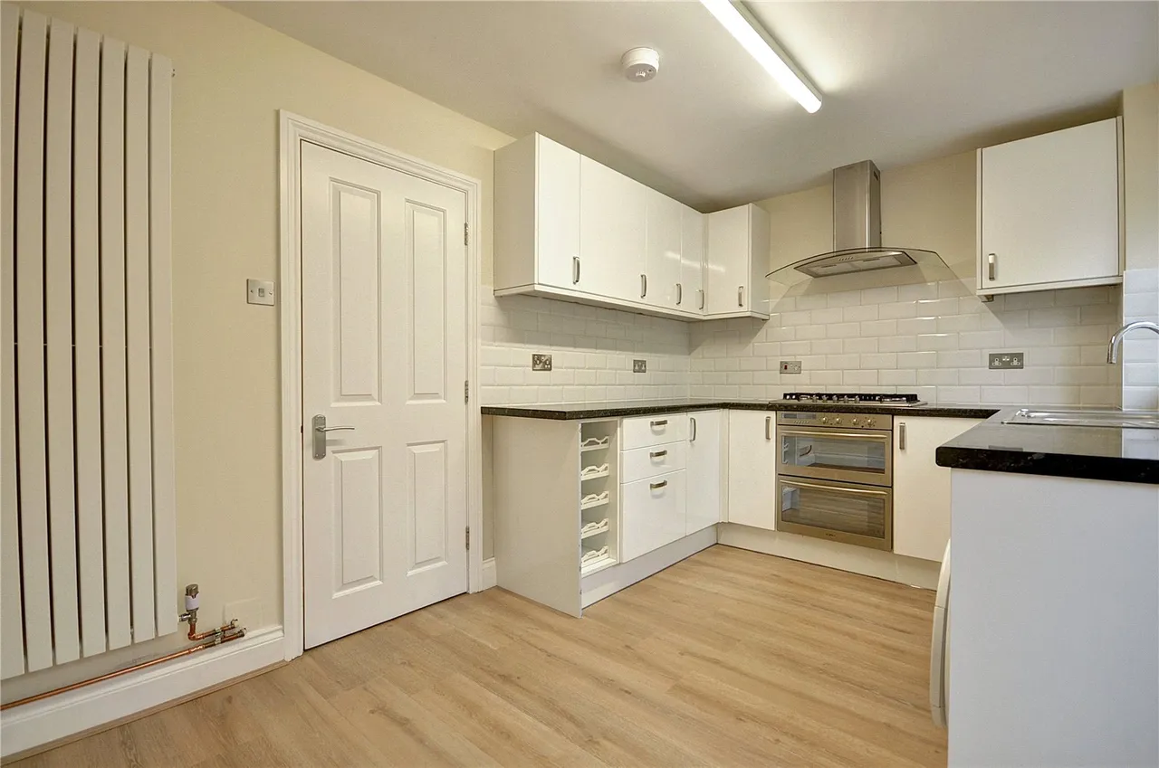 High Ridge, Godalming, GU7, photo 5