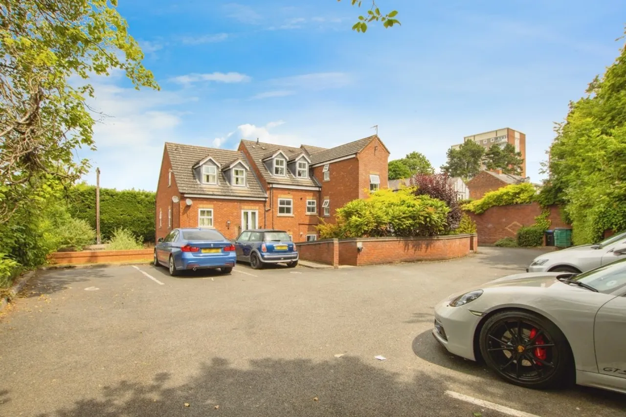 Reddicap Court, Reddicap Hill, Sutton Coldfield, B75, photo 7