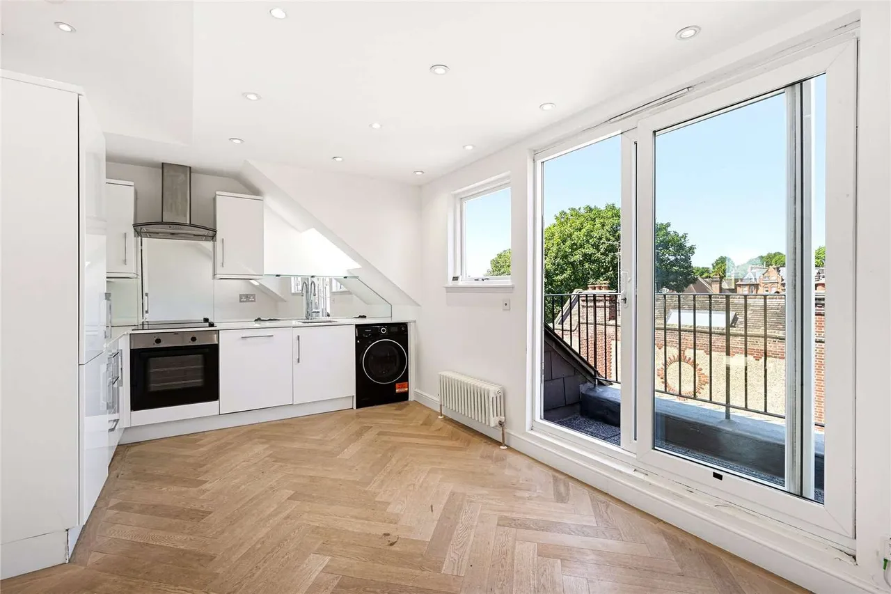Ornan Road, London, NW3, photo 9