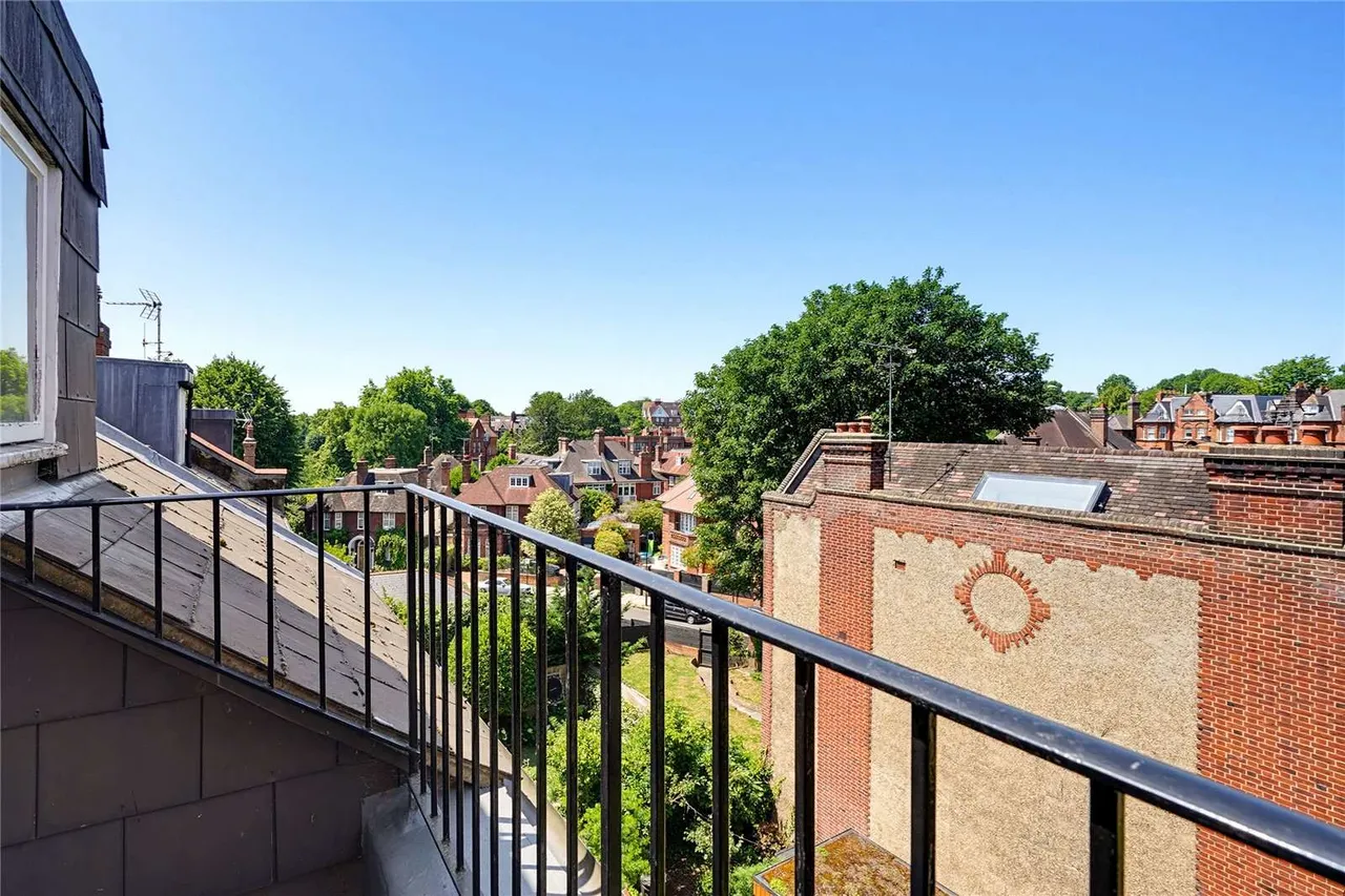 Ornan Road, London, NW3, photo 3