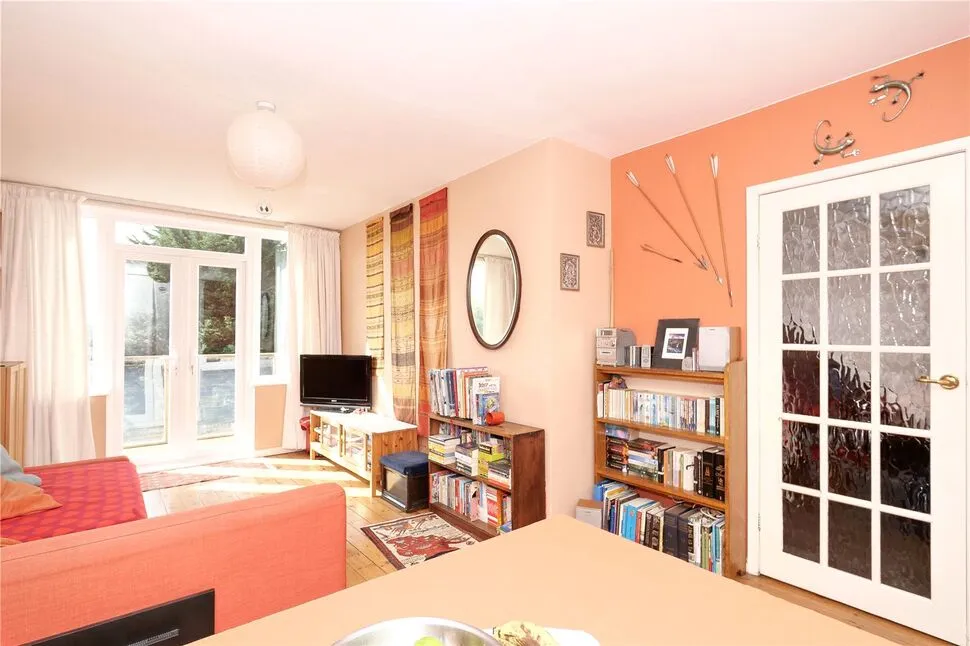 Valley View, Baildon, West Yorkshire, BD17, photo 2