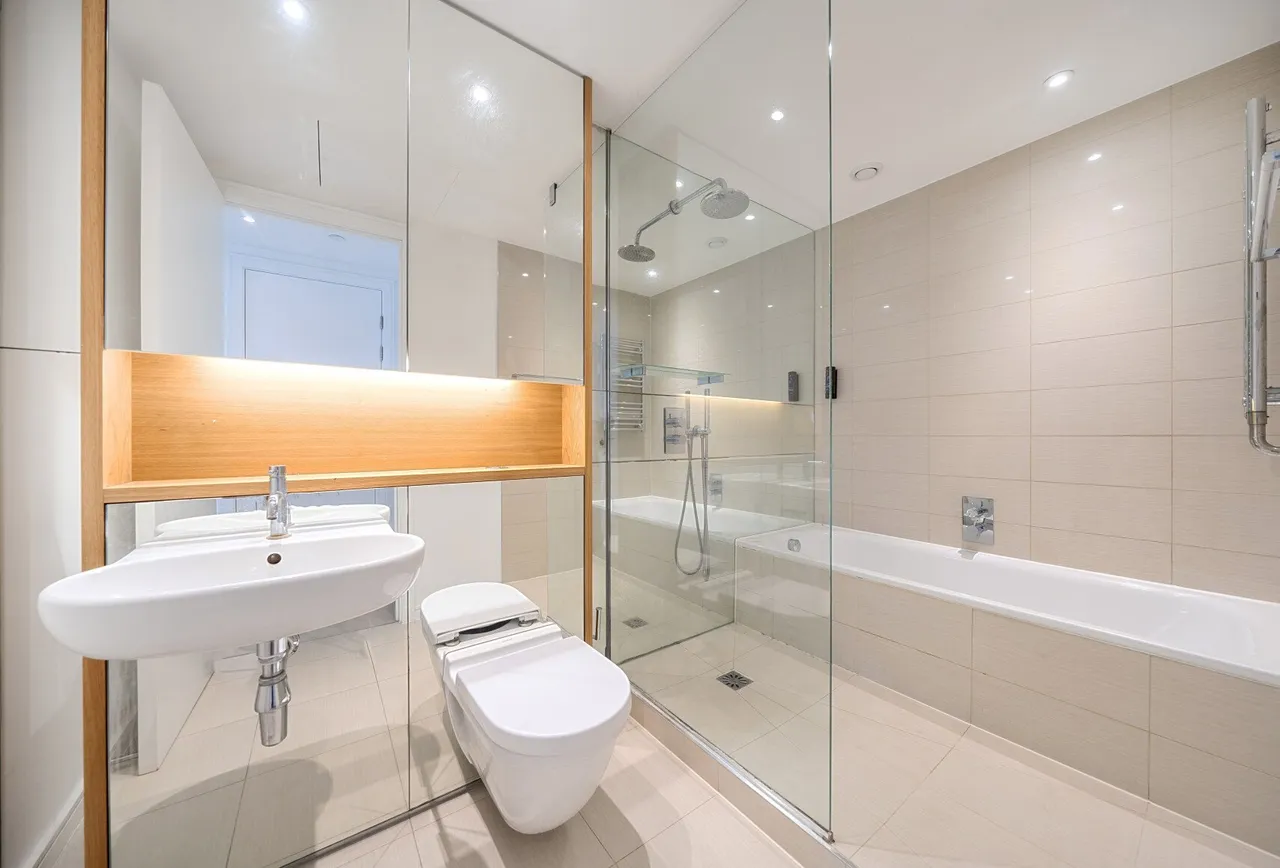 Eastfields Avenue, London, SW18 1JY, photo 3