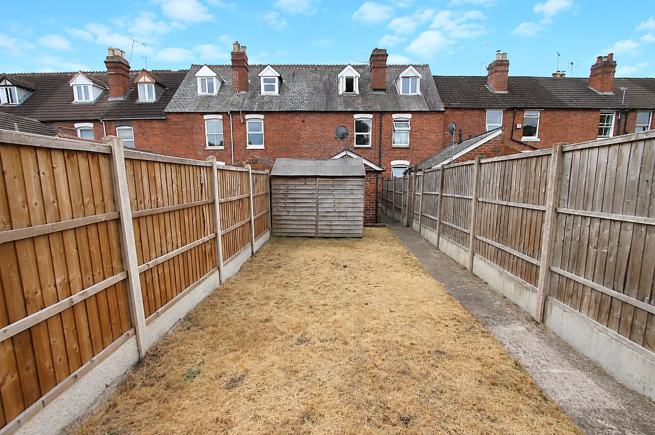 Woodfield Crescent, Kidderminster, photo 16
