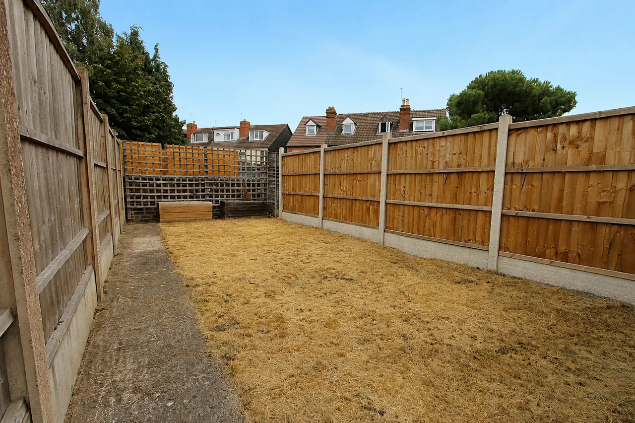 Woodfield Crescent, Kidderminster, photo 12