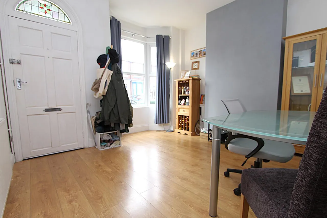 Woodfield Crescent, Kidderminster, photo 4