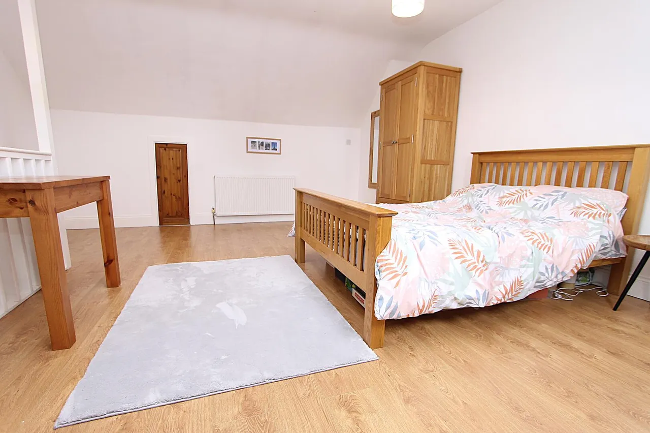 Woodfield Crescent, Kidderminster, photo 11