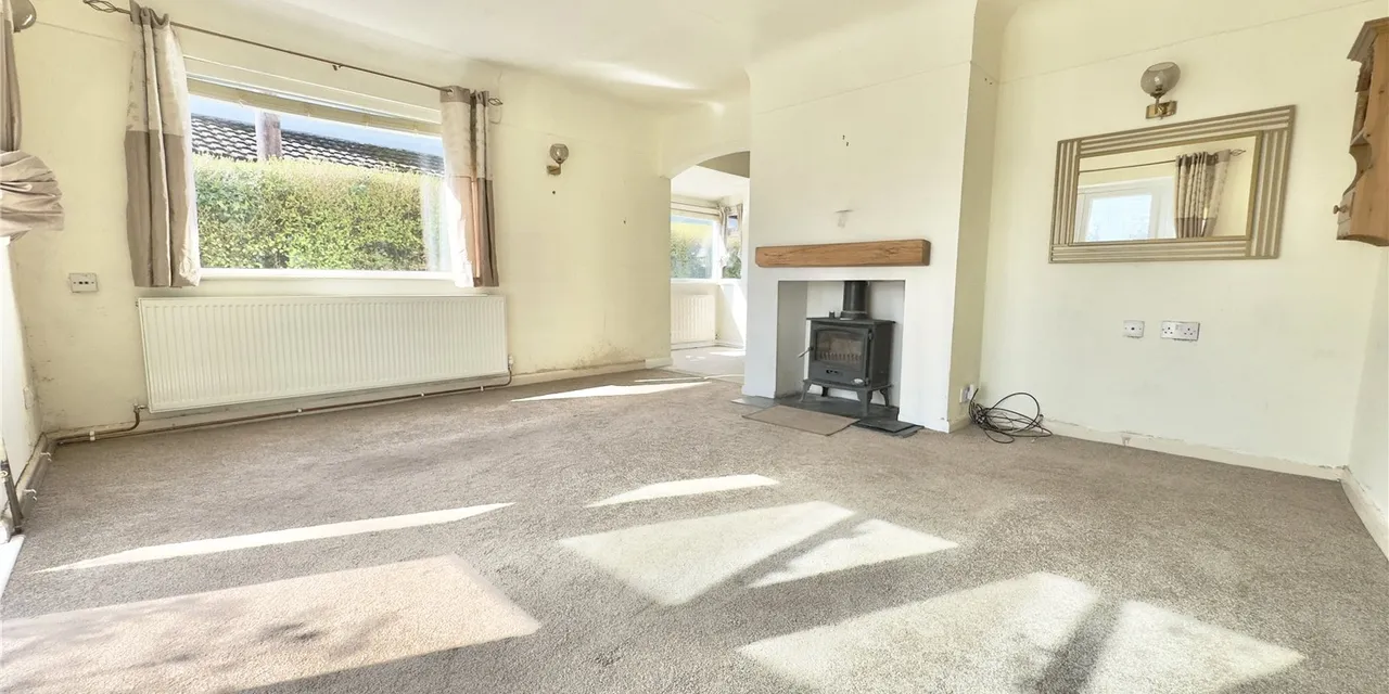 Mudhouse Lane, Burton, CH64, photo 8