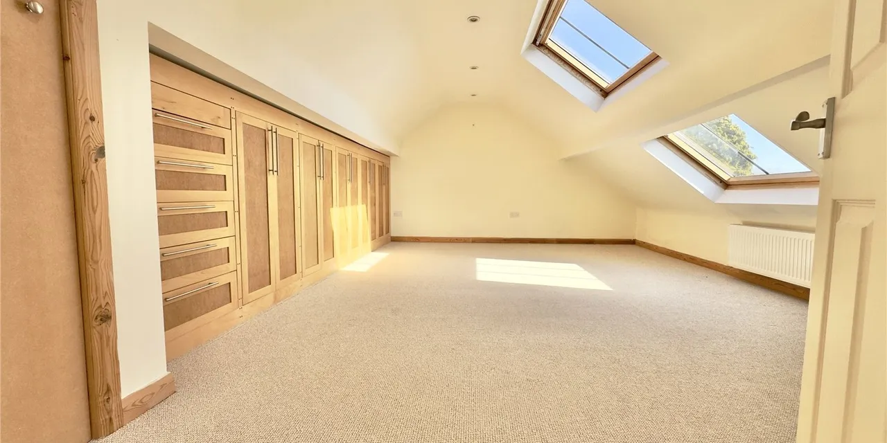 Mudhouse Lane, Burton, CH64, photo 16
