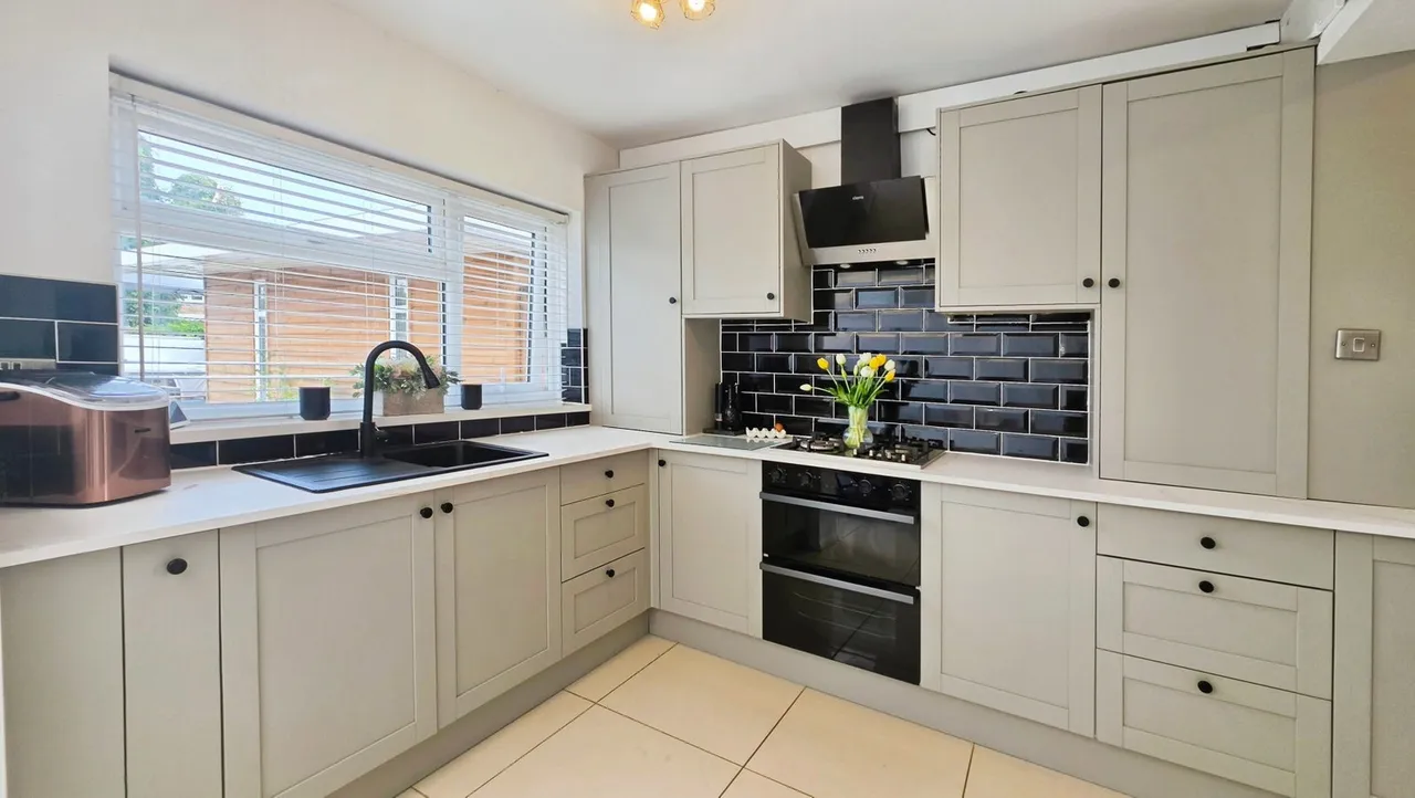 Hawthorn Drive, Coychurch, Bridgend, CF35 5ER, photo 7
