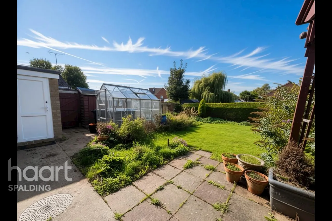 Littlebury Gardens, Holbeach, PE12, photo 19