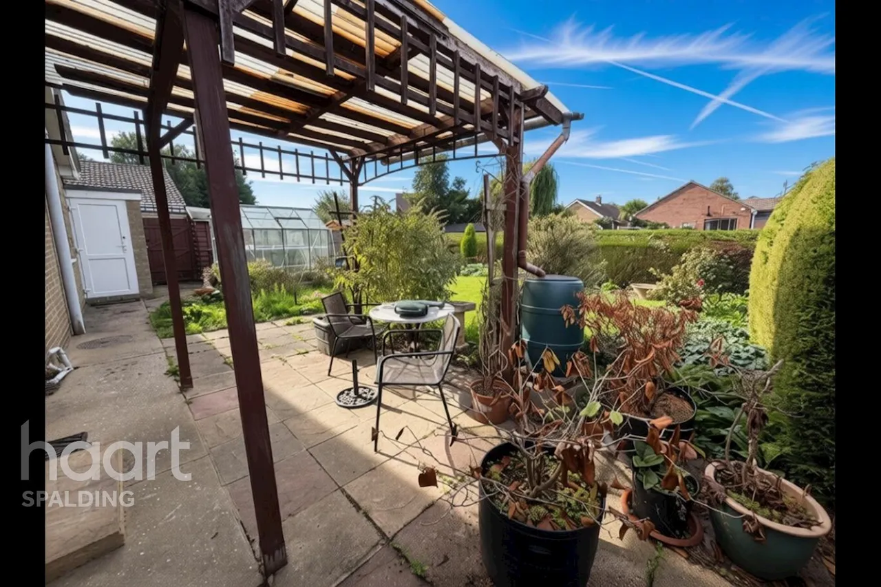 Littlebury Gardens, Holbeach, PE12, photo 20