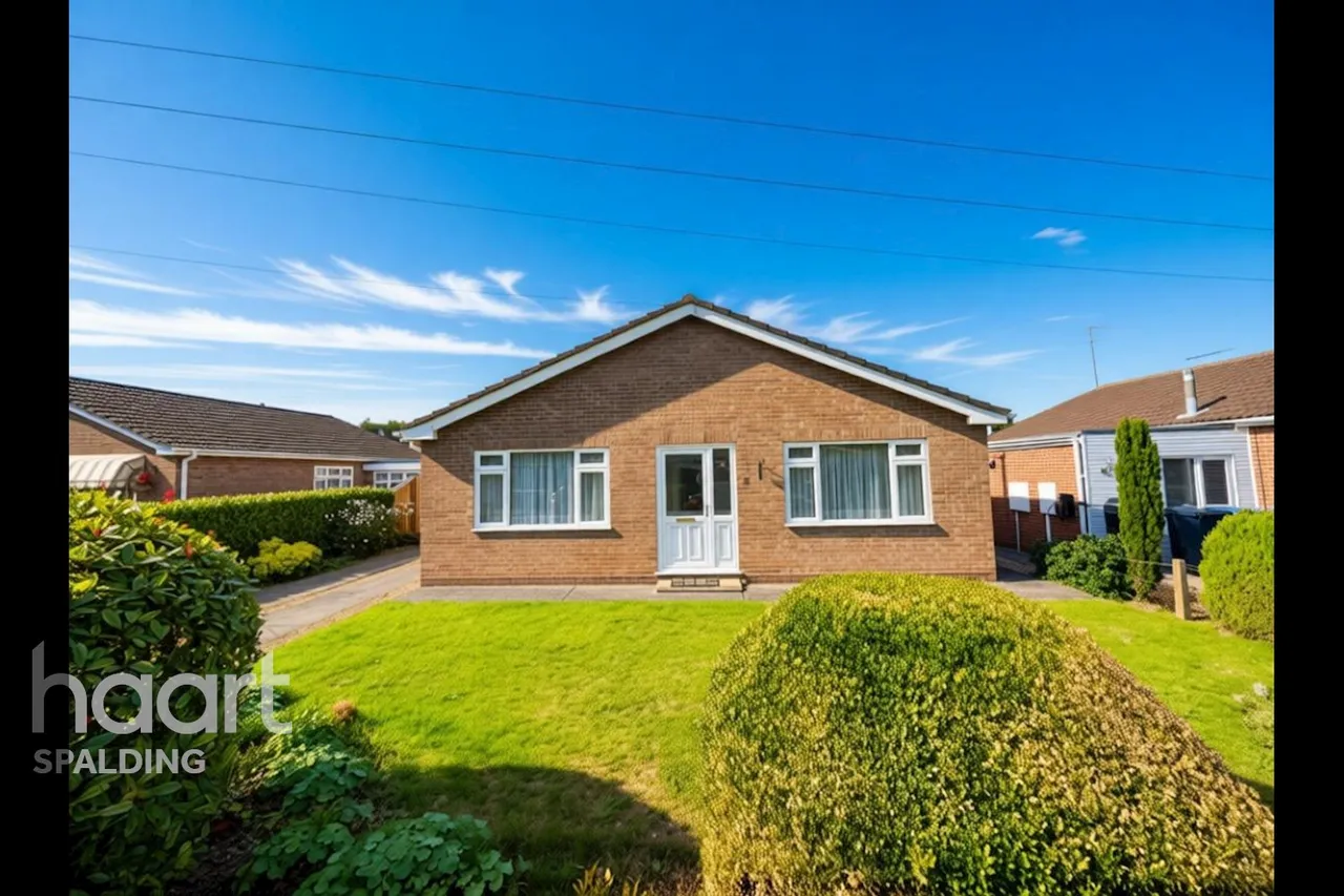 Littlebury Gardens, Holbeach, PE12, photo 21