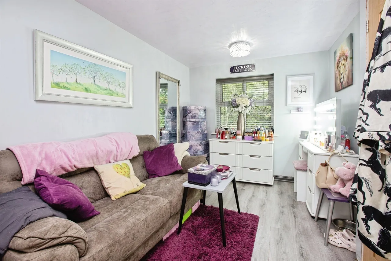 Redcar Close, Mansfield, NG18, photo 14