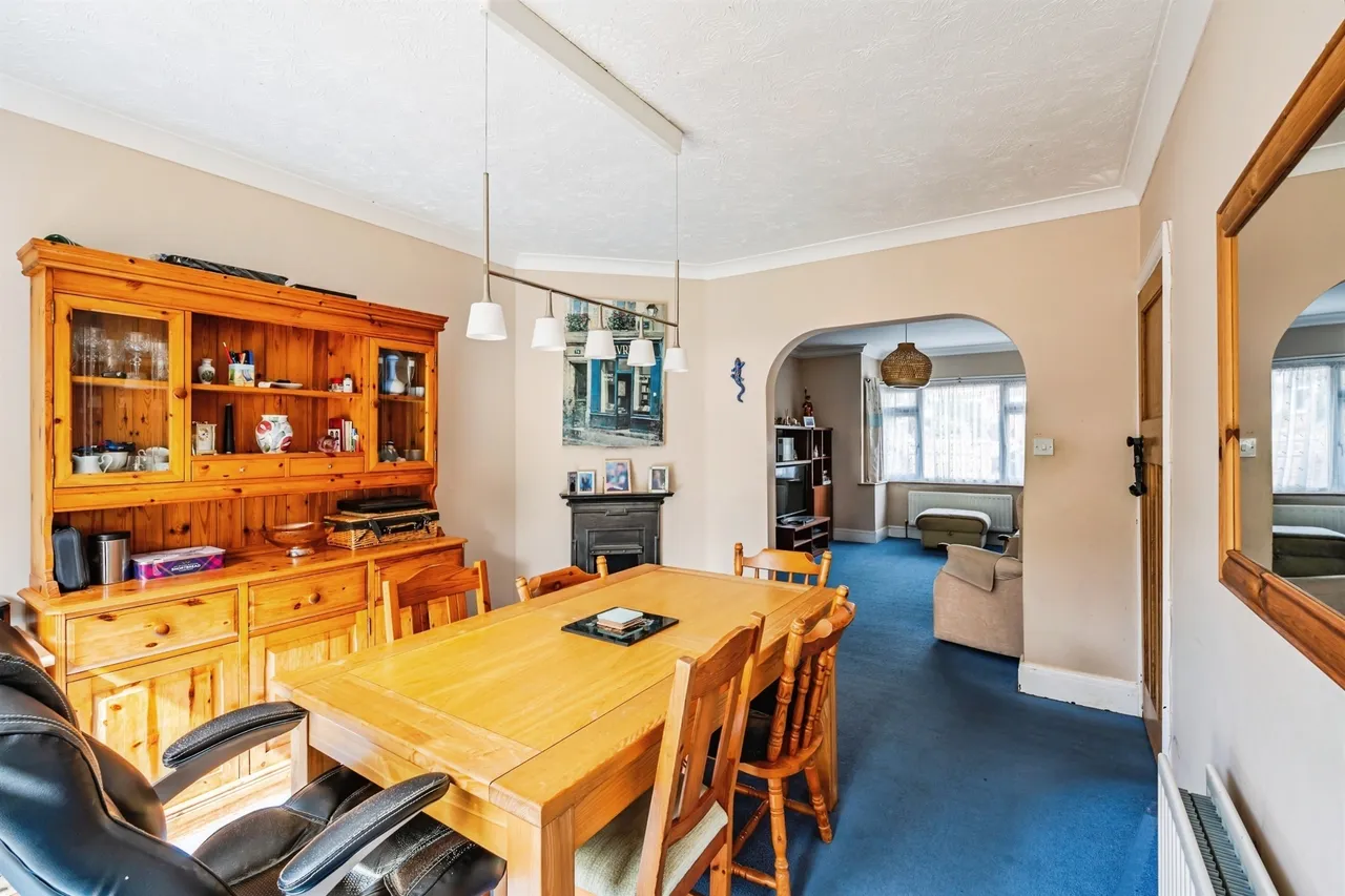 Milton Road, Eastbourne, photo 7