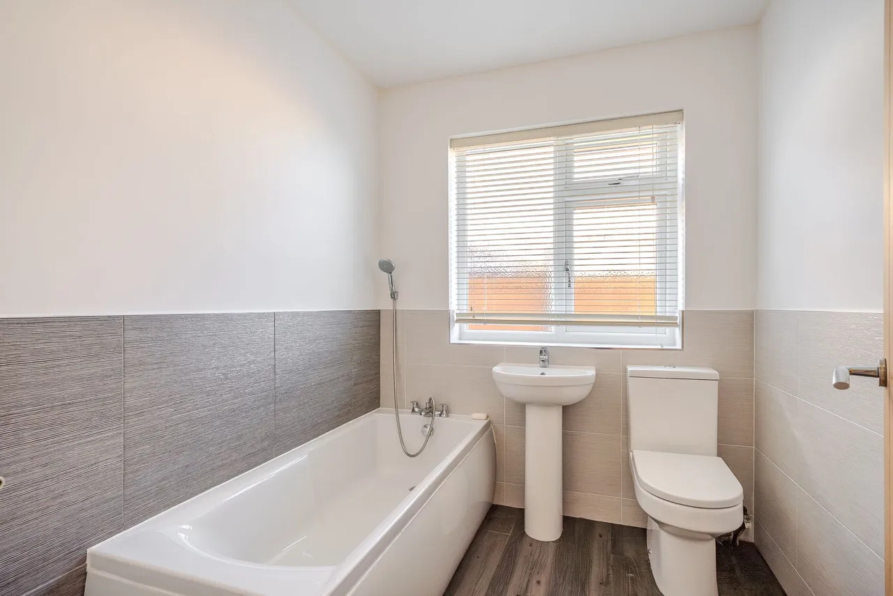 Melrose Crescent, Bishop Monkton, HG3, photo 5