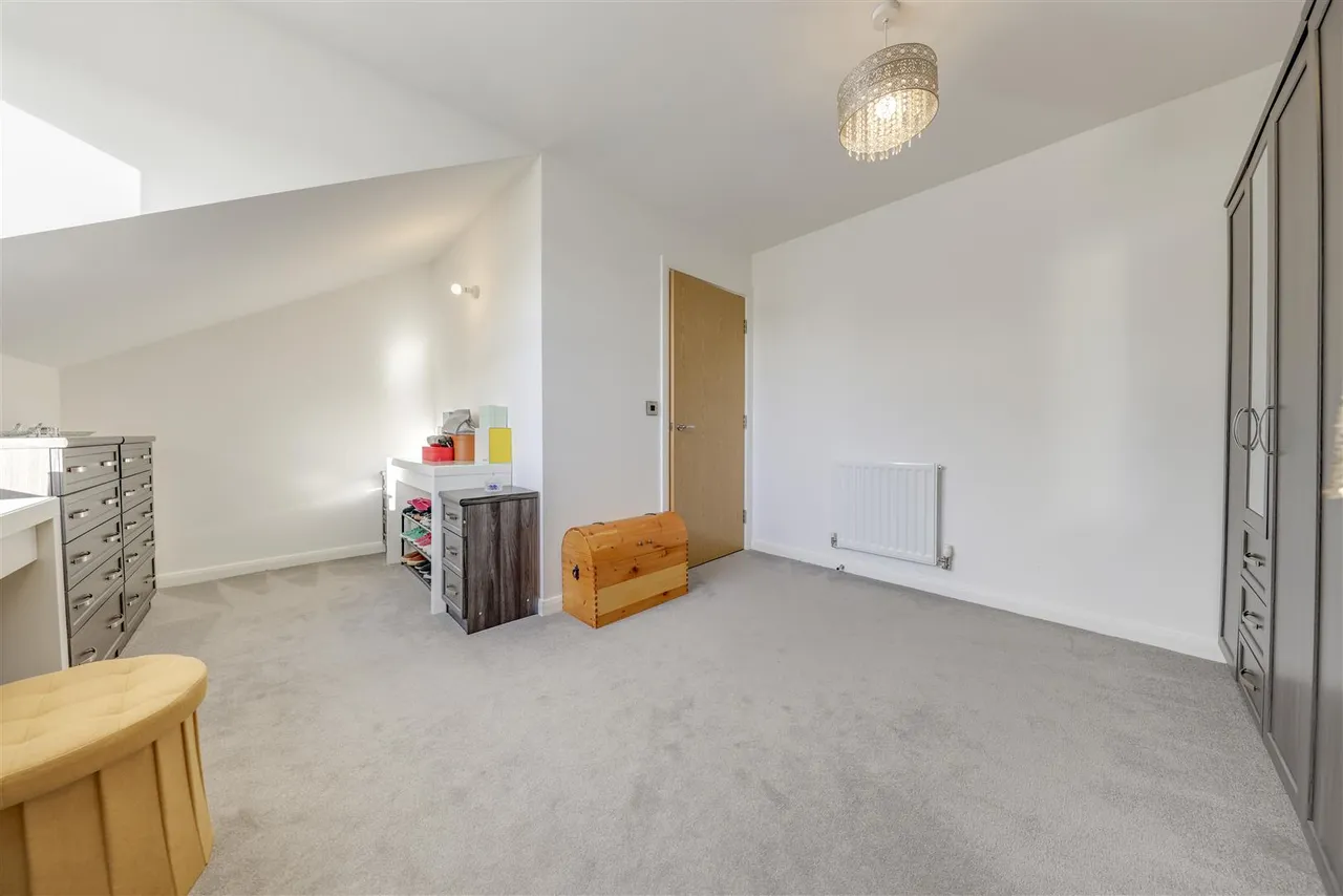 Bleaklow Court, Hawkshaw, photo 32