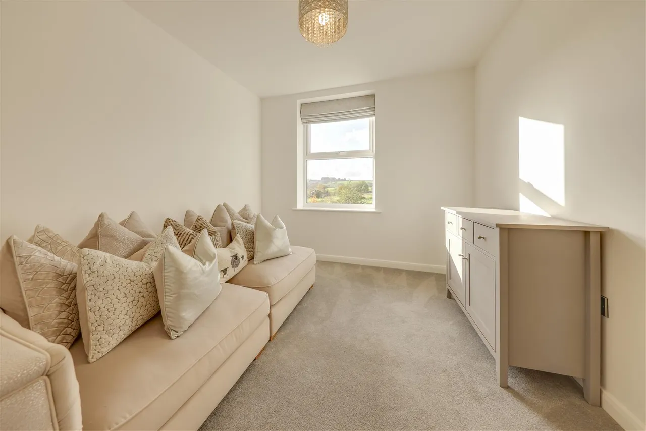 Bleaklow Court, Hawkshaw, photo 24