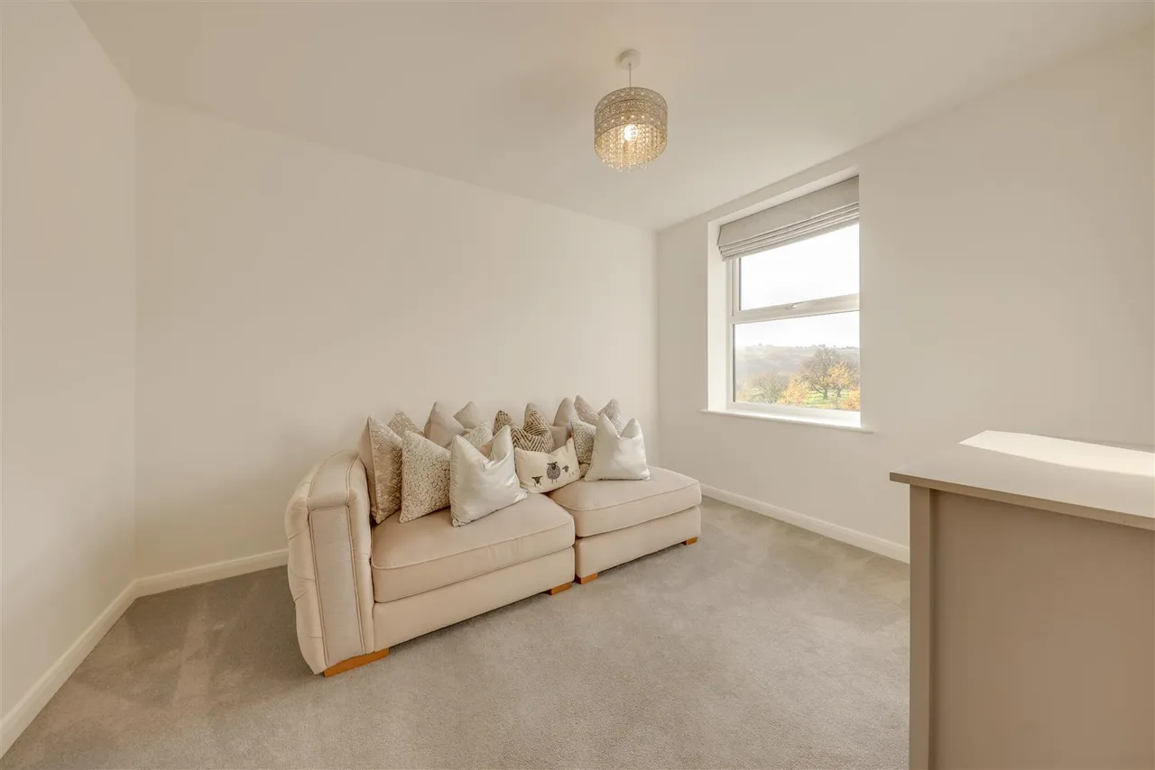 Bleaklow Court, Hawkshaw, photo 23
