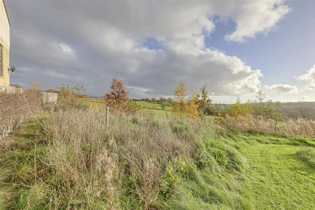 Bleaklow Court, Hawkshaw, photo 44