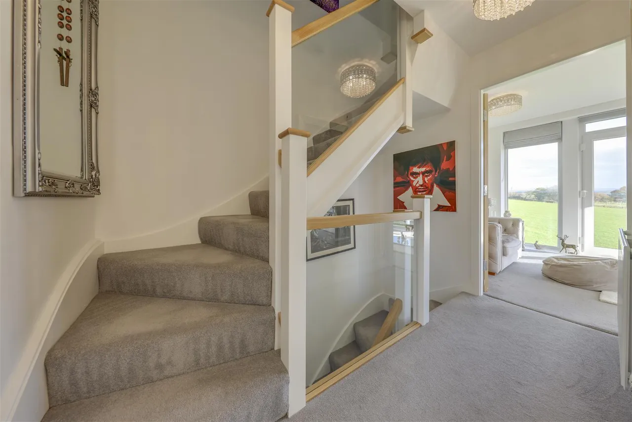 Bleaklow Court, Hawkshaw, photo 18