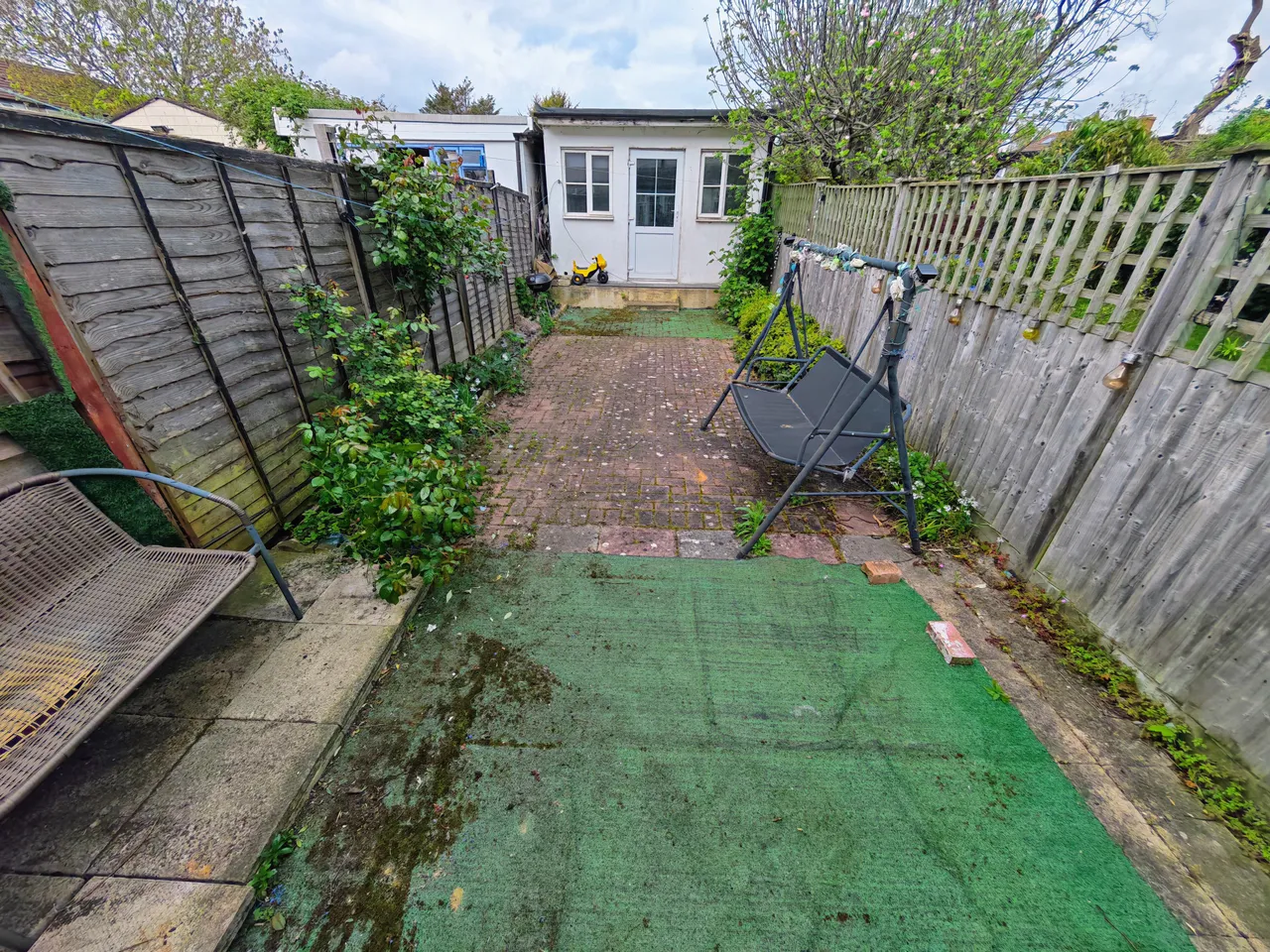 Mandeville Road, Northolt, UB5, photo 9