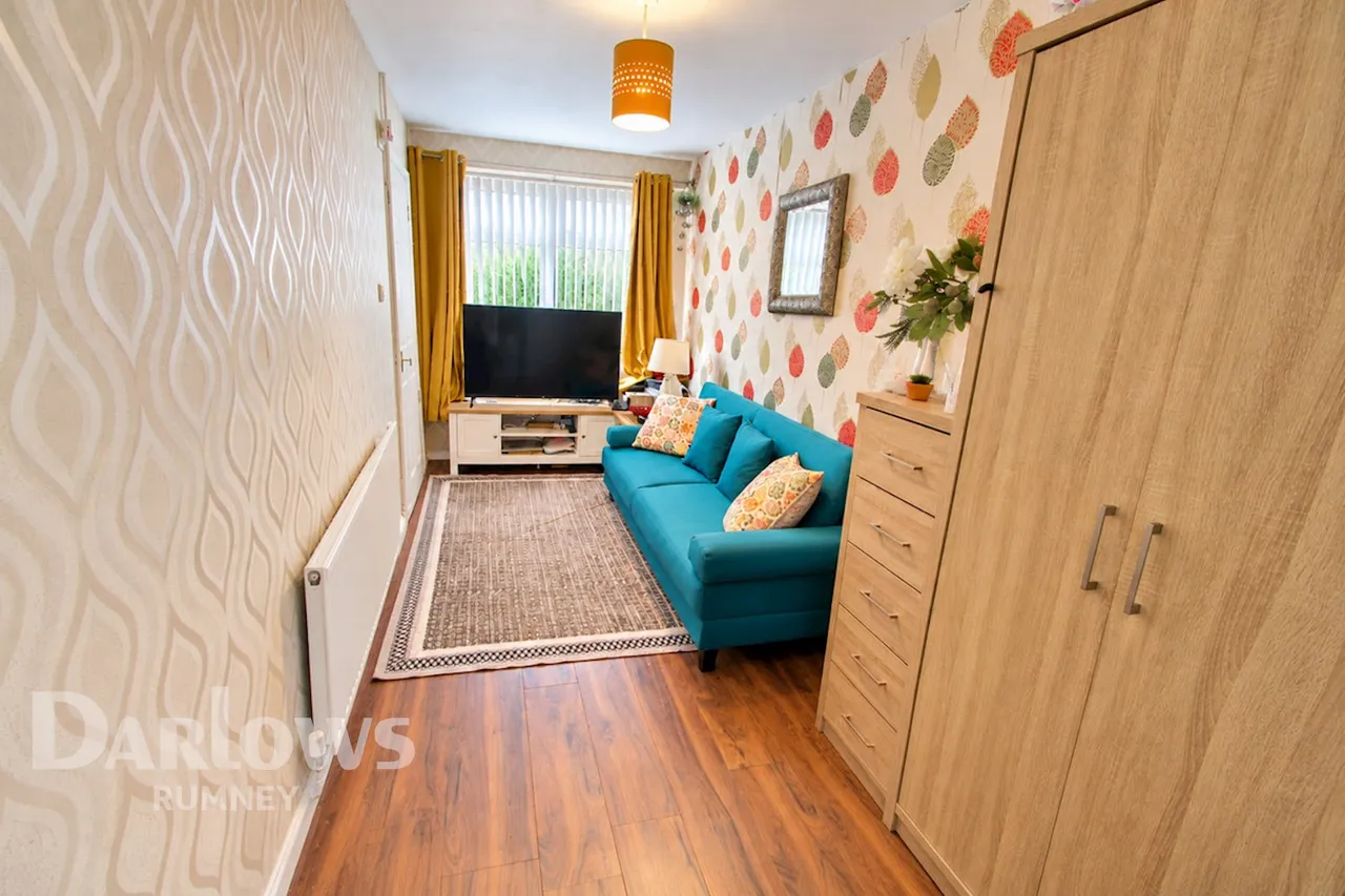 Glenrise Close, Cardiff, photo 19