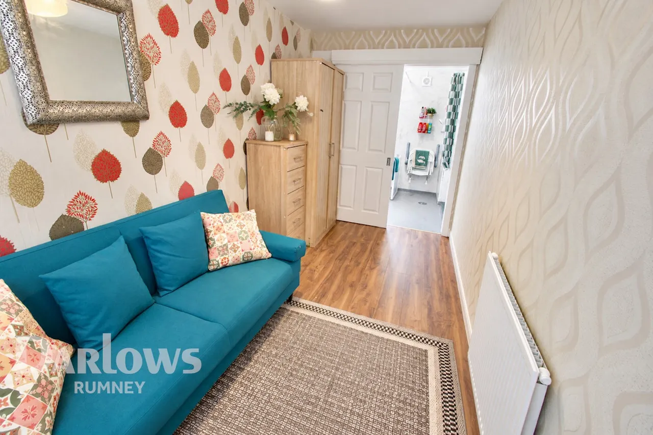 Glenrise Close, Cardiff, photo 18