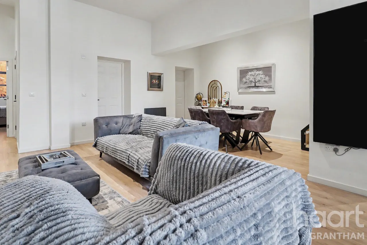 Victoria Street, Newark, NG24, photo 6