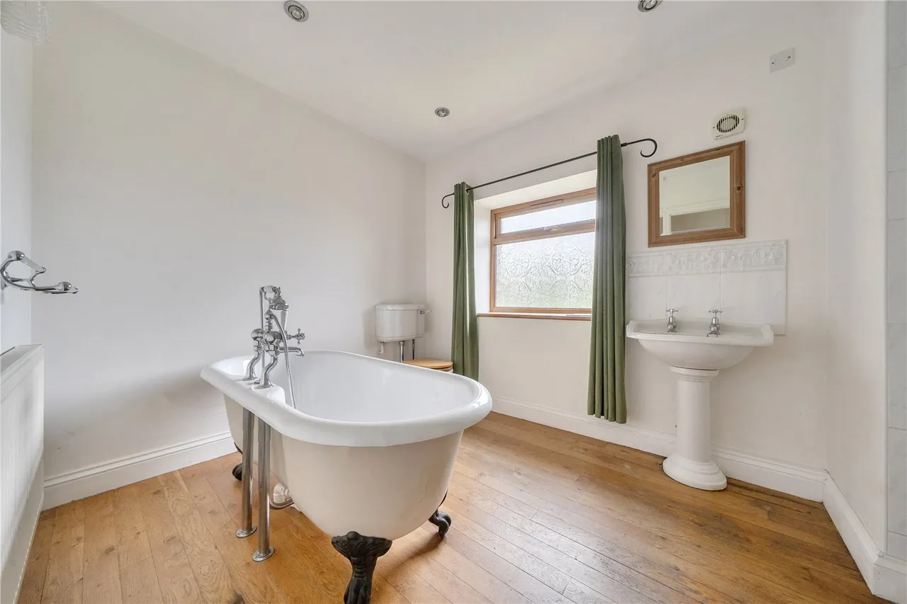 Sennybridge, Brecon, LD3, photo 16