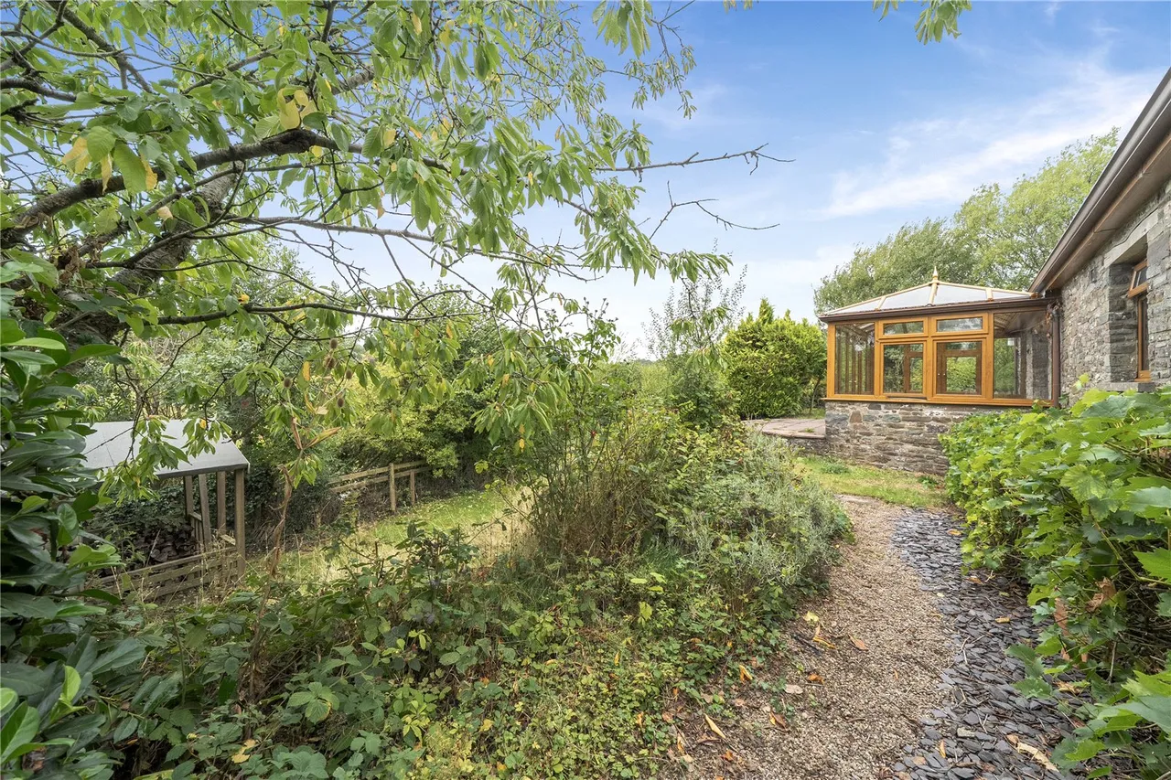 Sennybridge, Brecon, LD3, photo 20