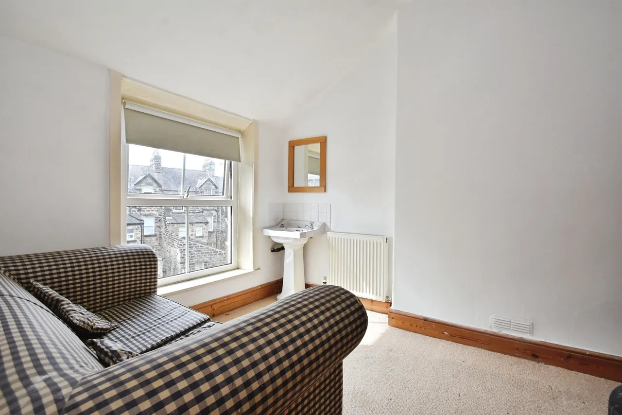 Cheltenham Mount, Harrogate, HG1, photo 14