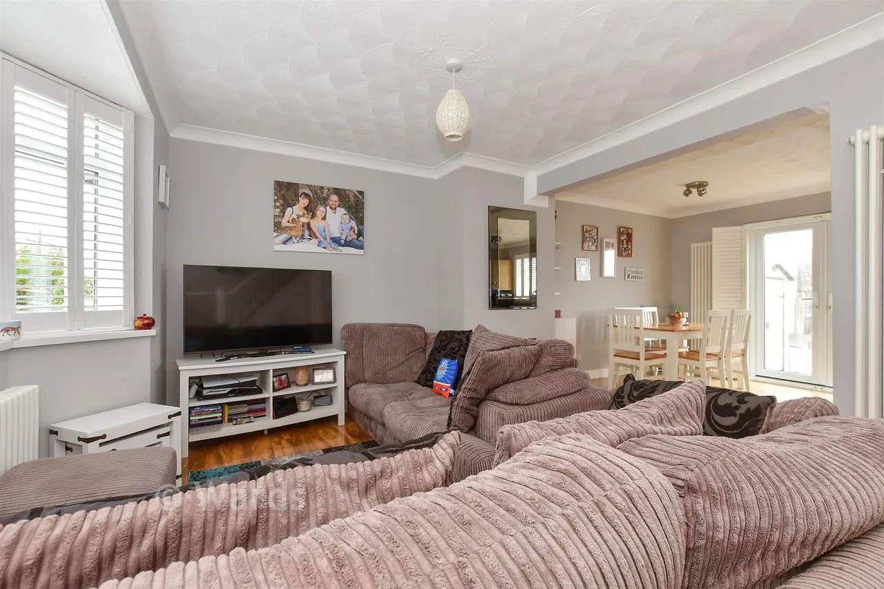 Herne Avenue, Herne Bay, CT6, photo 3