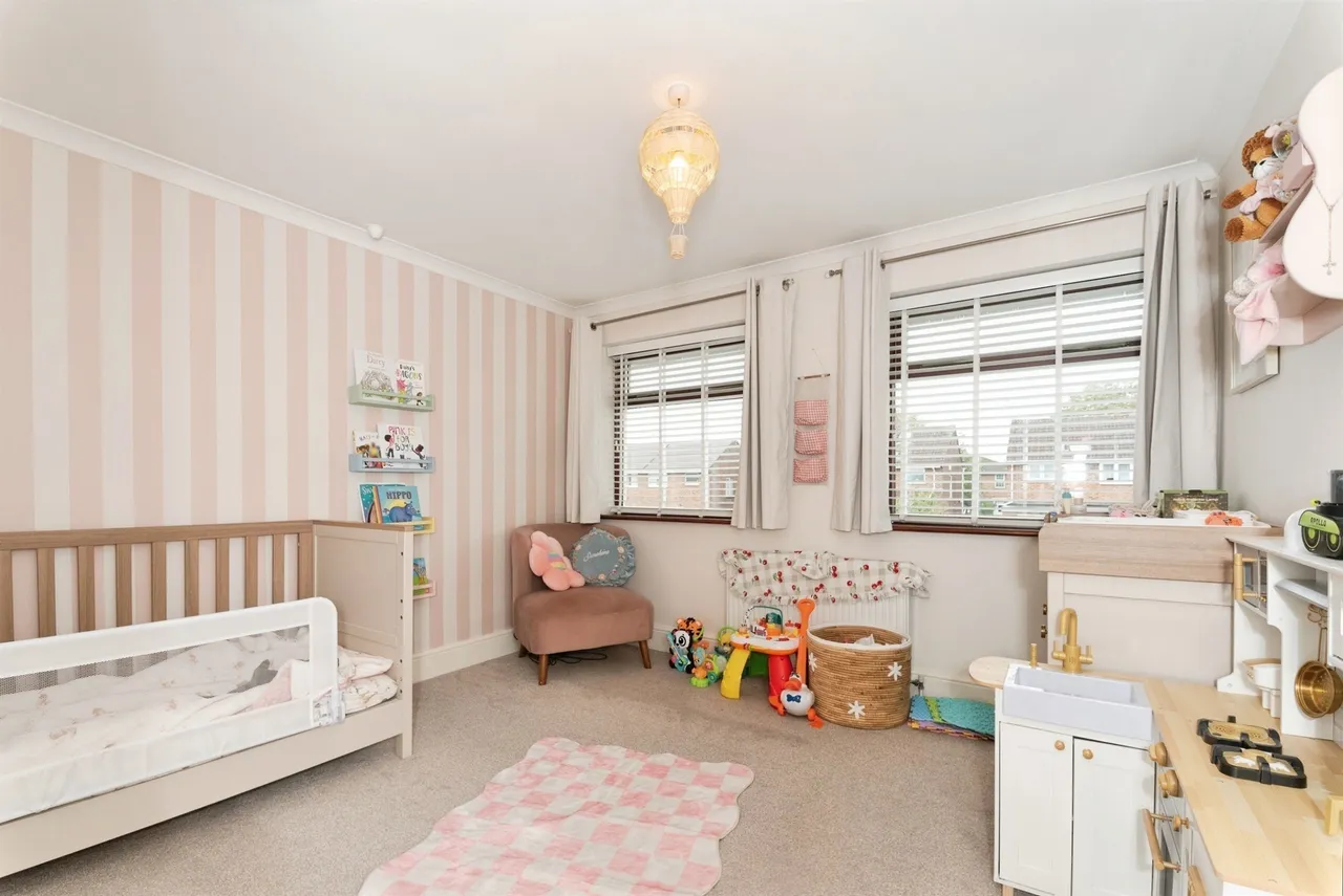 Nyland Road, Swindon, SN3, photo 9