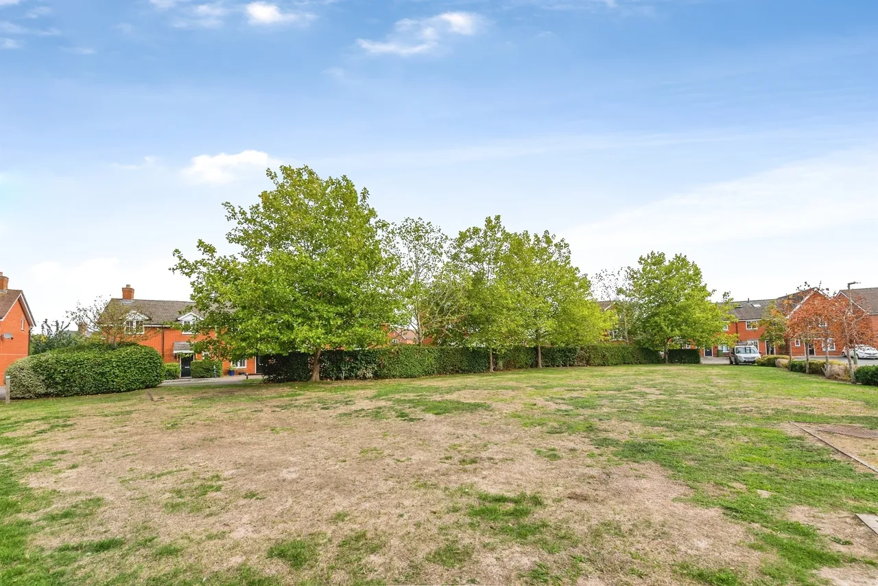 Caldecott Chase, Abingdon, OX14, photo 17