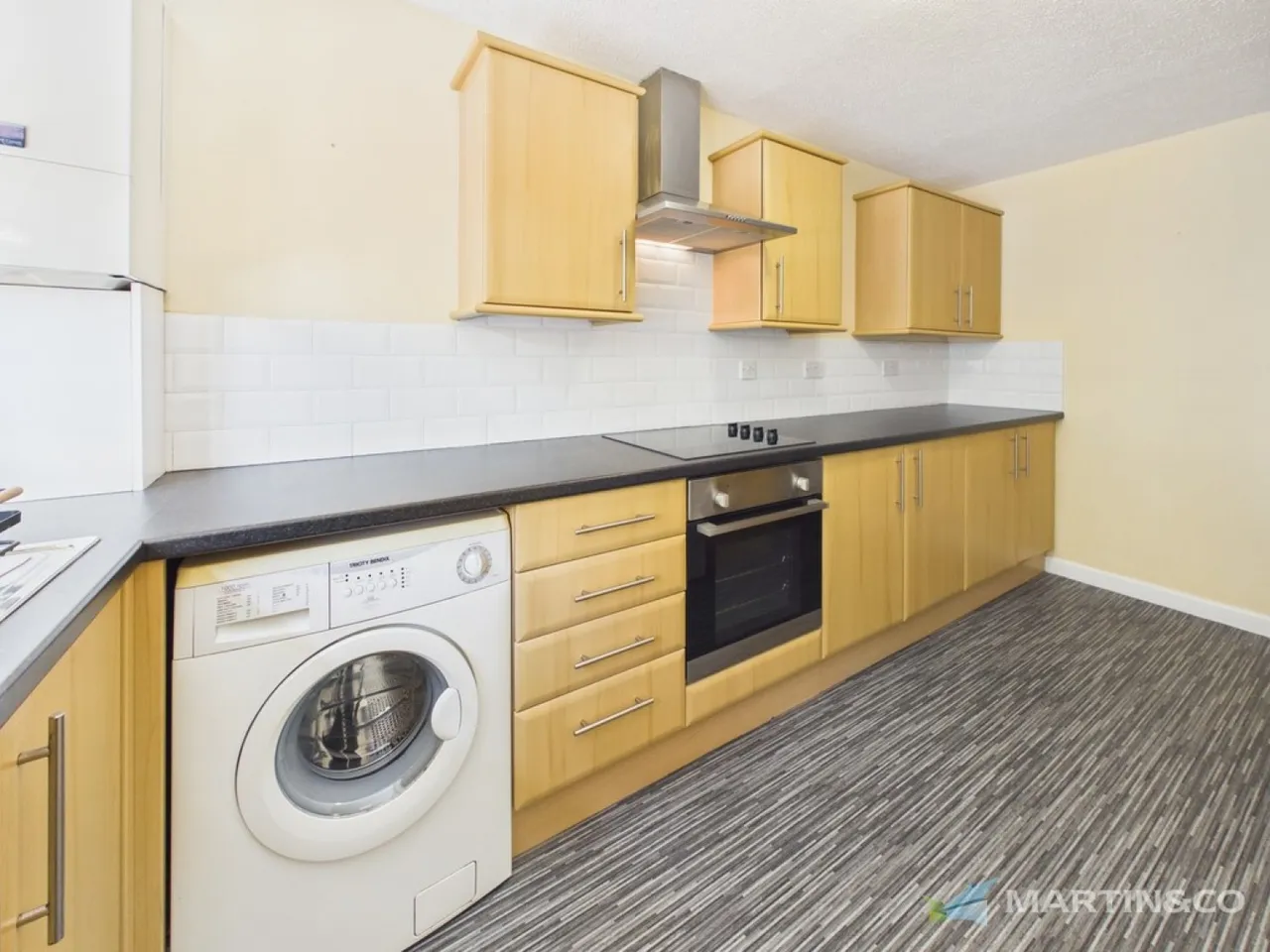 Eaton Court, St Annes FY8, photo 6