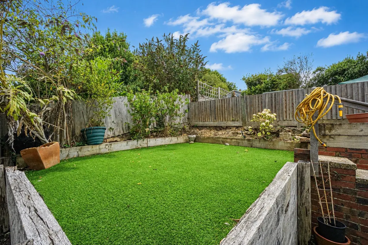 Amherst Road, Bexhill-On-Sea, photo 8