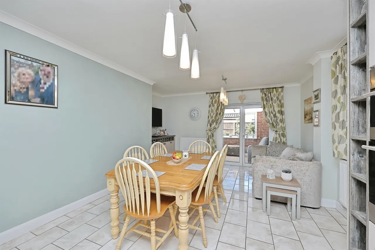 Olney Road, DEREHAM, photo 10