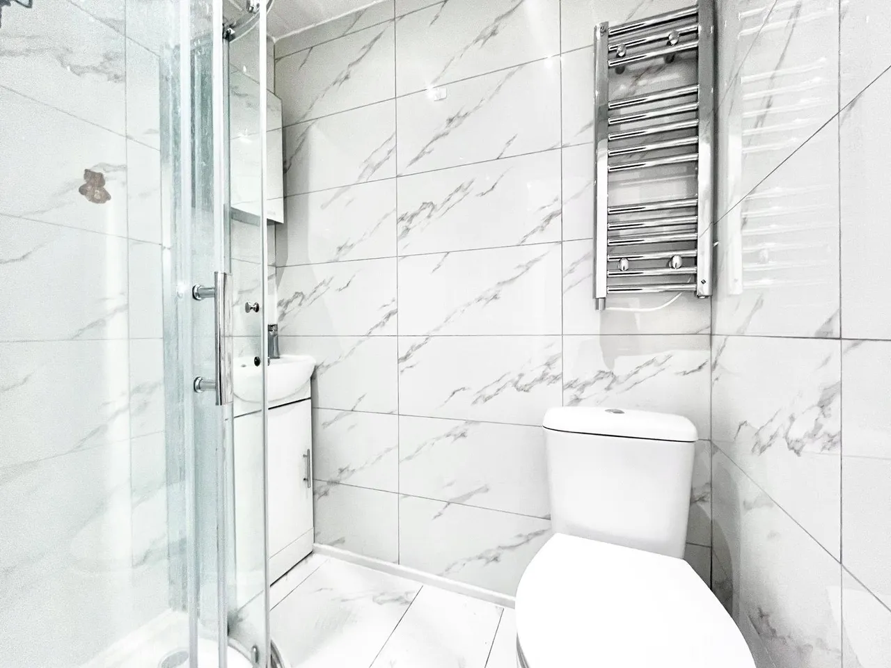Whitton Road, Hounslow, TW3, photo 5