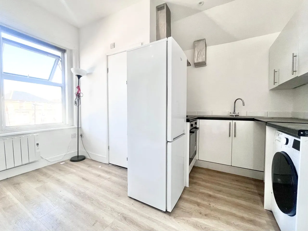 Whitton Road, Hounslow, TW3, photo 6