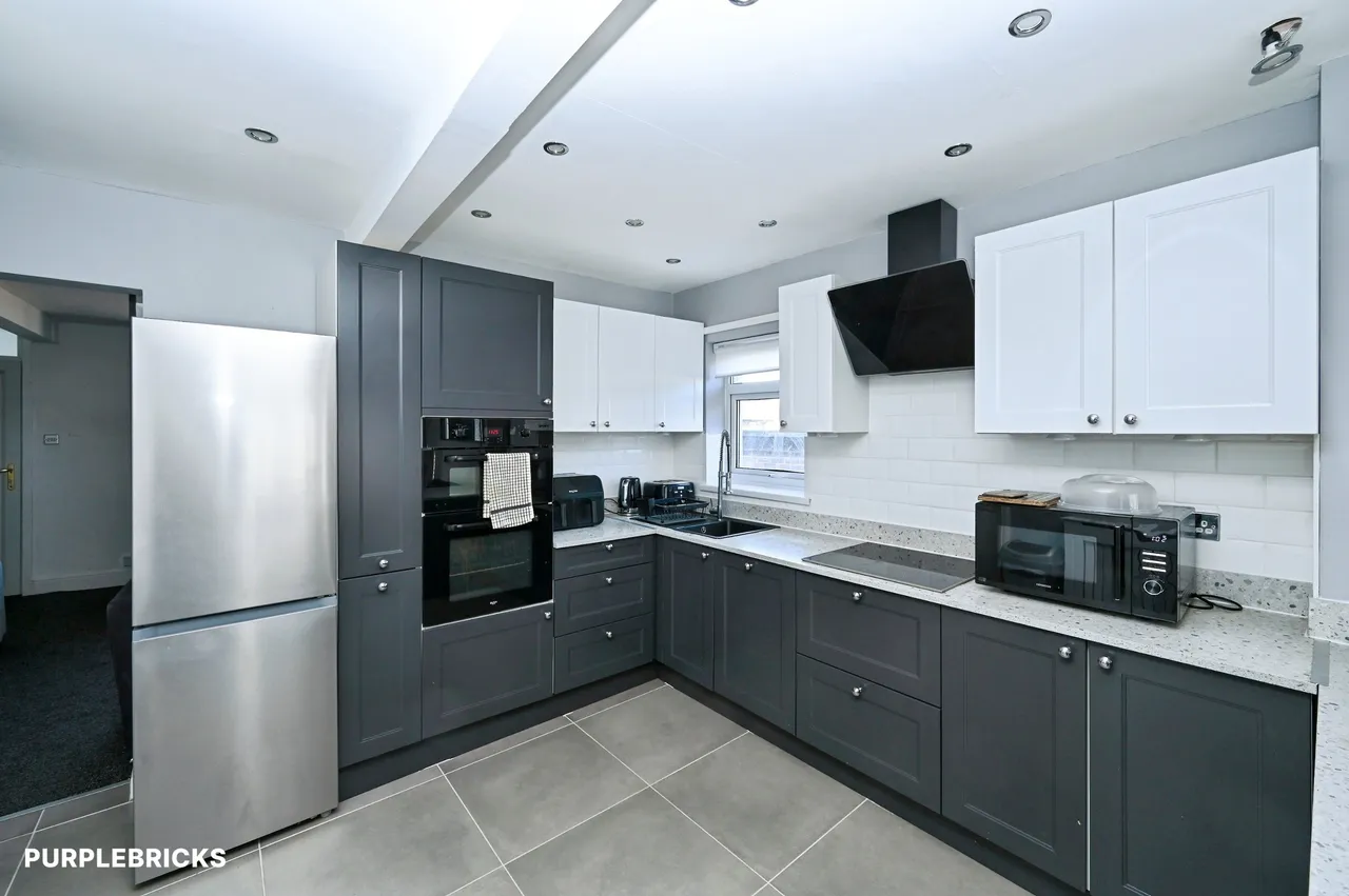 Hollydale Road, Nottingham, NG3, photo 2