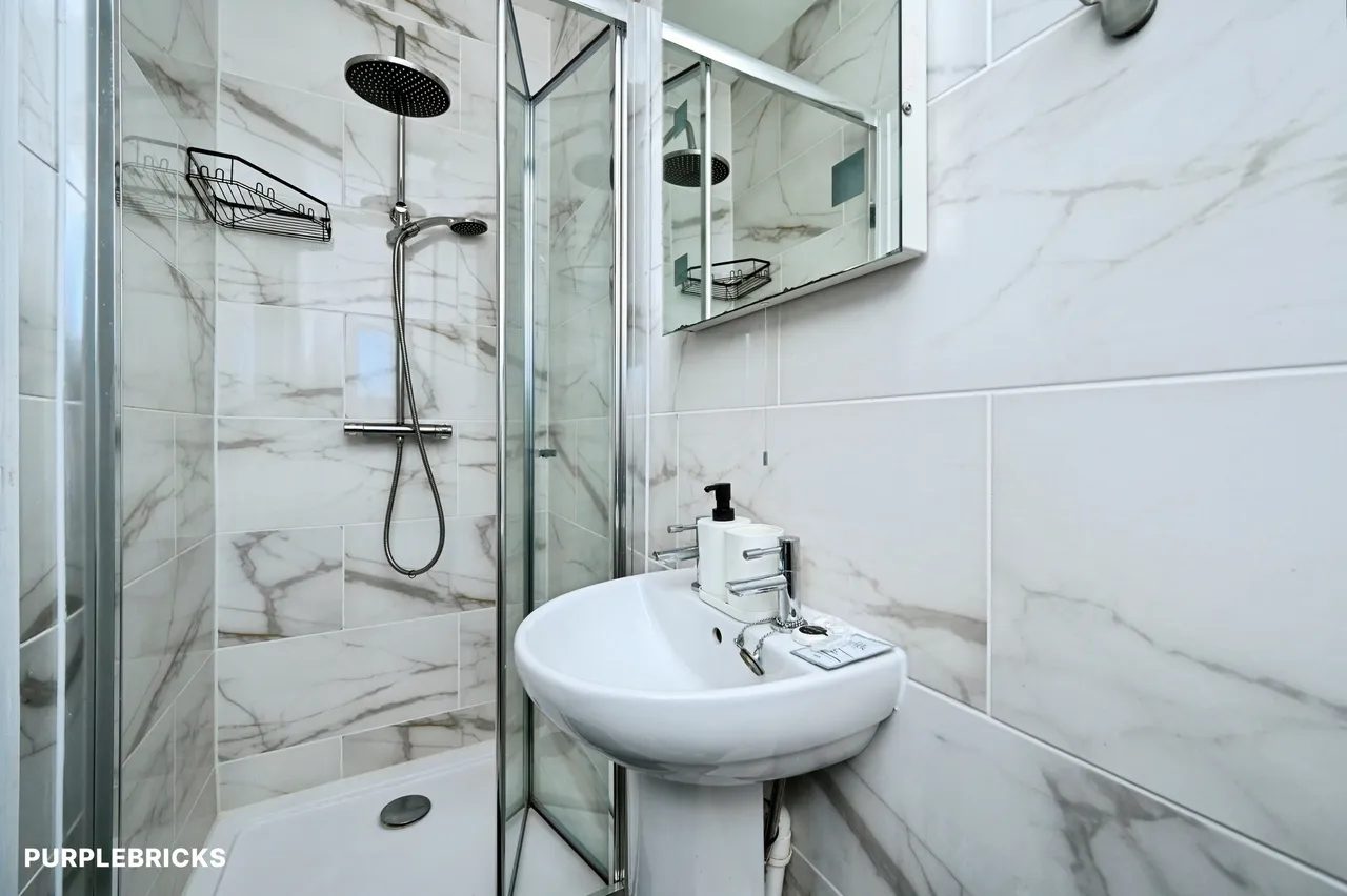 Hollydale Road, Nottingham, NG3, photo 15