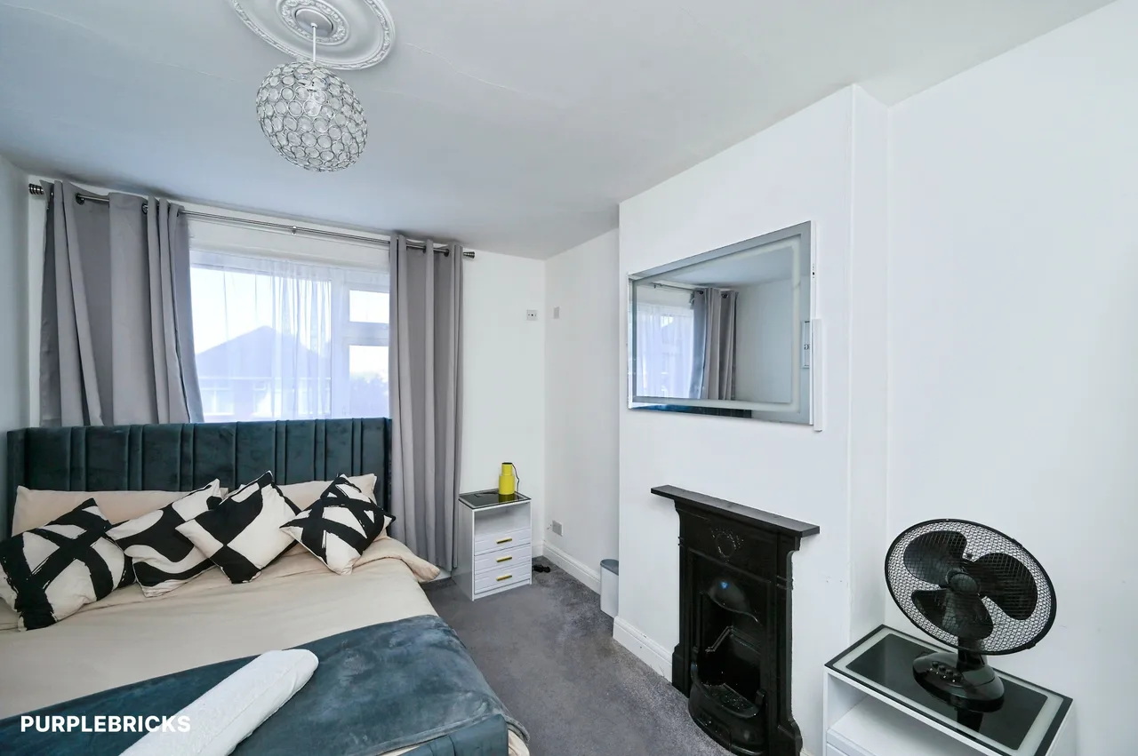 Hollydale Road, Nottingham, NG3, photo 18